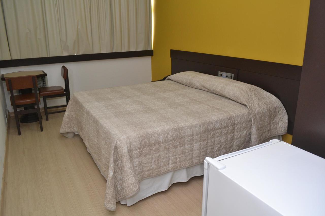 Hotel Mansiones Blumenau Zimmer foto